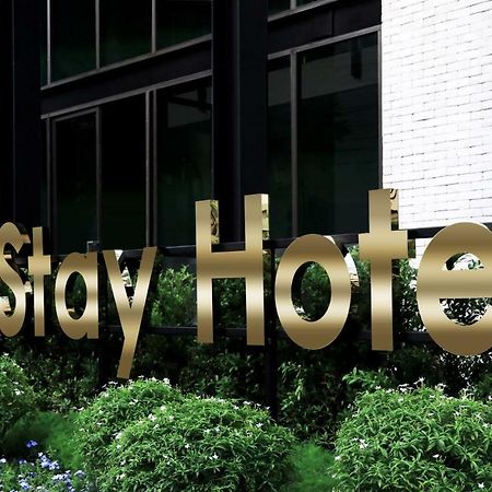 B Stay Hotel - Sha Plus Certified Bangkok Exterior photo